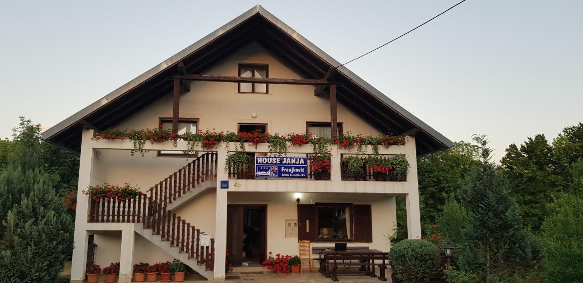 Hotel House Janja Plitvice Selište Drežničko Exterior foto